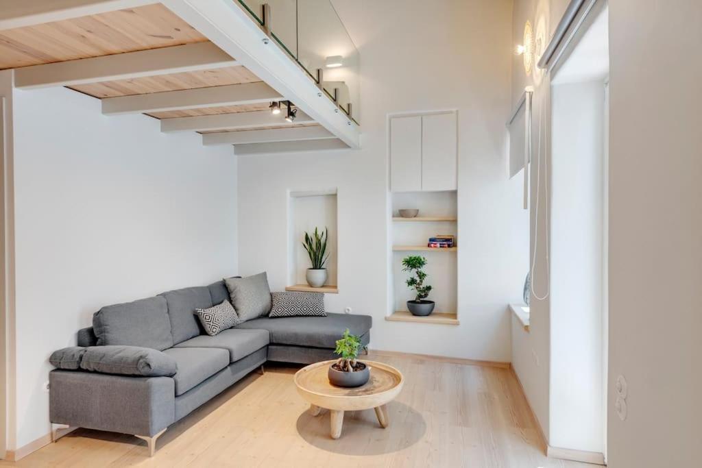 Nomade vibrant living loft Lejlighed Ermoupoli Eksteriør billede