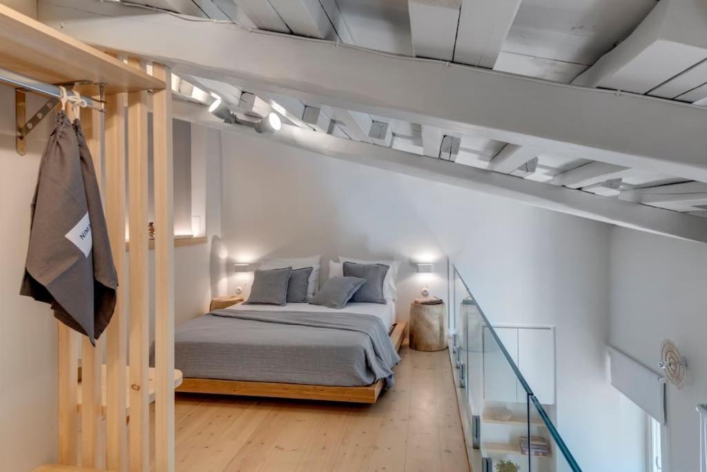 Nomade vibrant living loft Lejlighed Ermoupoli Eksteriør billede
