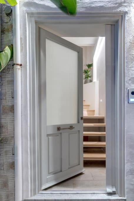 Nomade vibrant living loft Lejlighed Ermoupoli Eksteriør billede